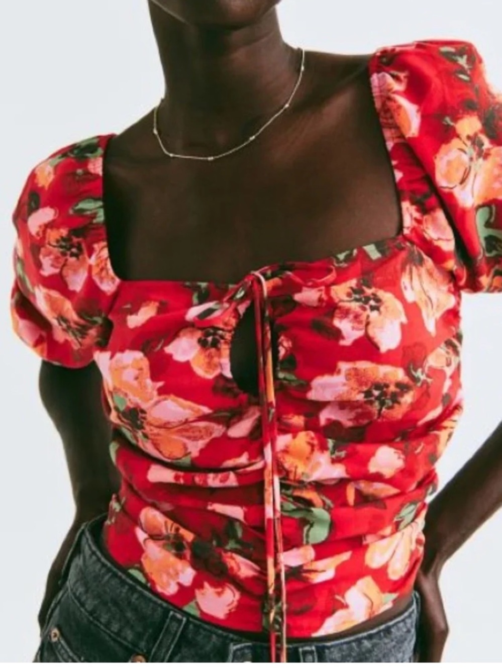 H&M Floral Square-Neck Tie-Front Crop Top - Red floral, Medium